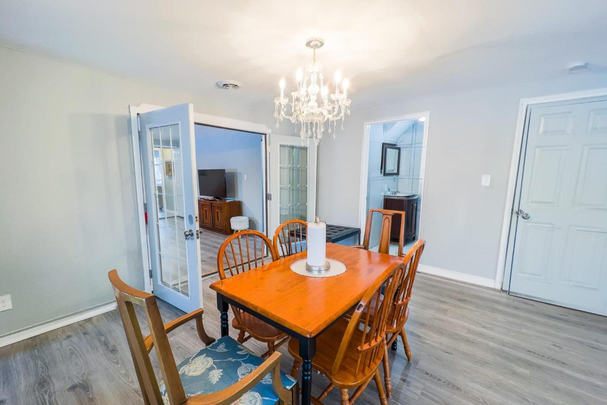 Large 6Br, 6 Bath In The City Of Niagara Falls Exteriér fotografie